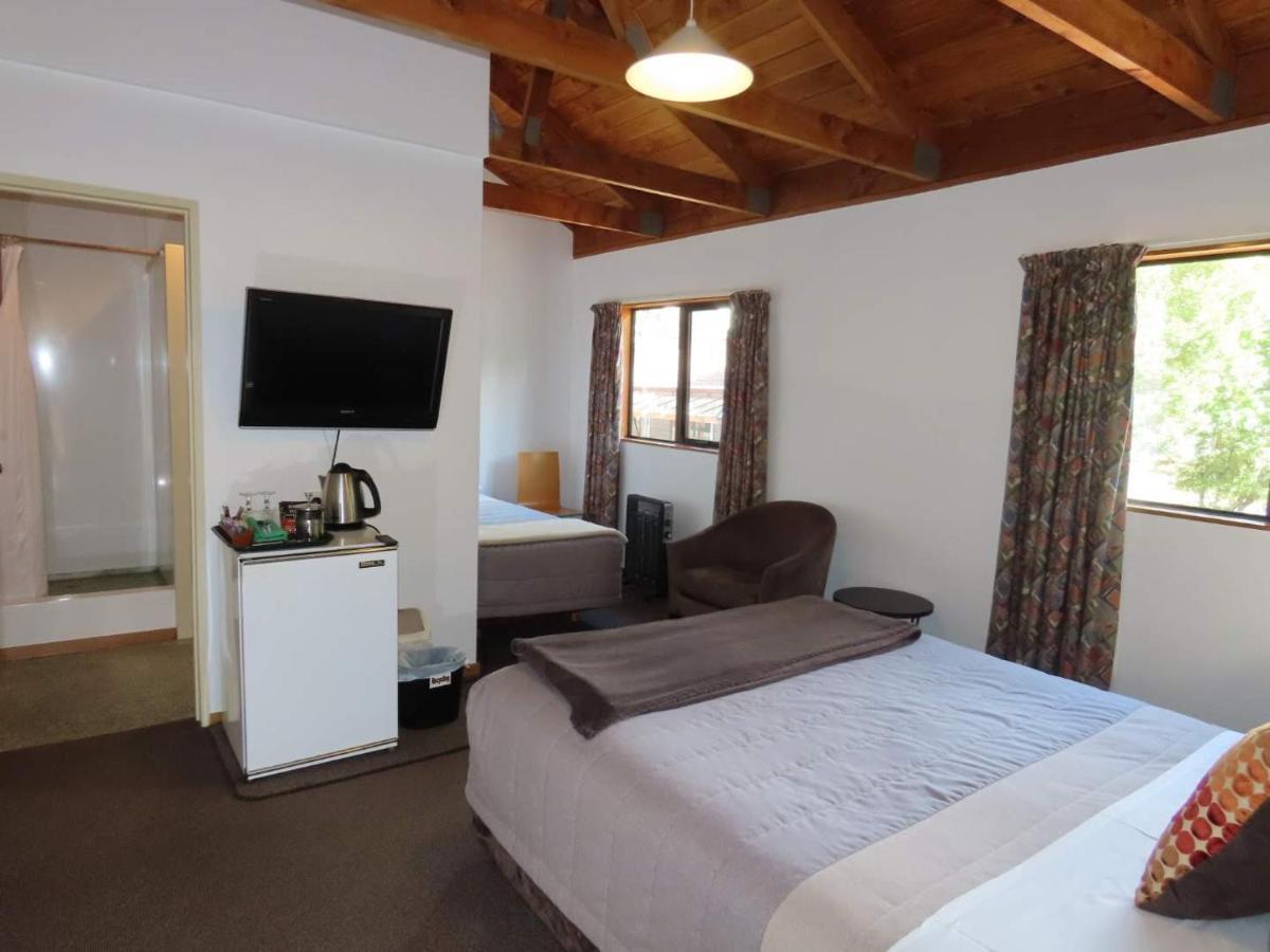 The Hobbit Motorlodge Ohakune Ngoại thất bức ảnh