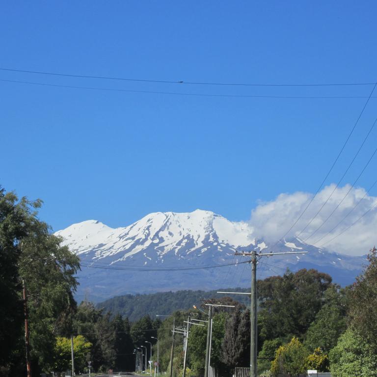 The Hobbit Motorlodge Ohakune Ngoại thất bức ảnh